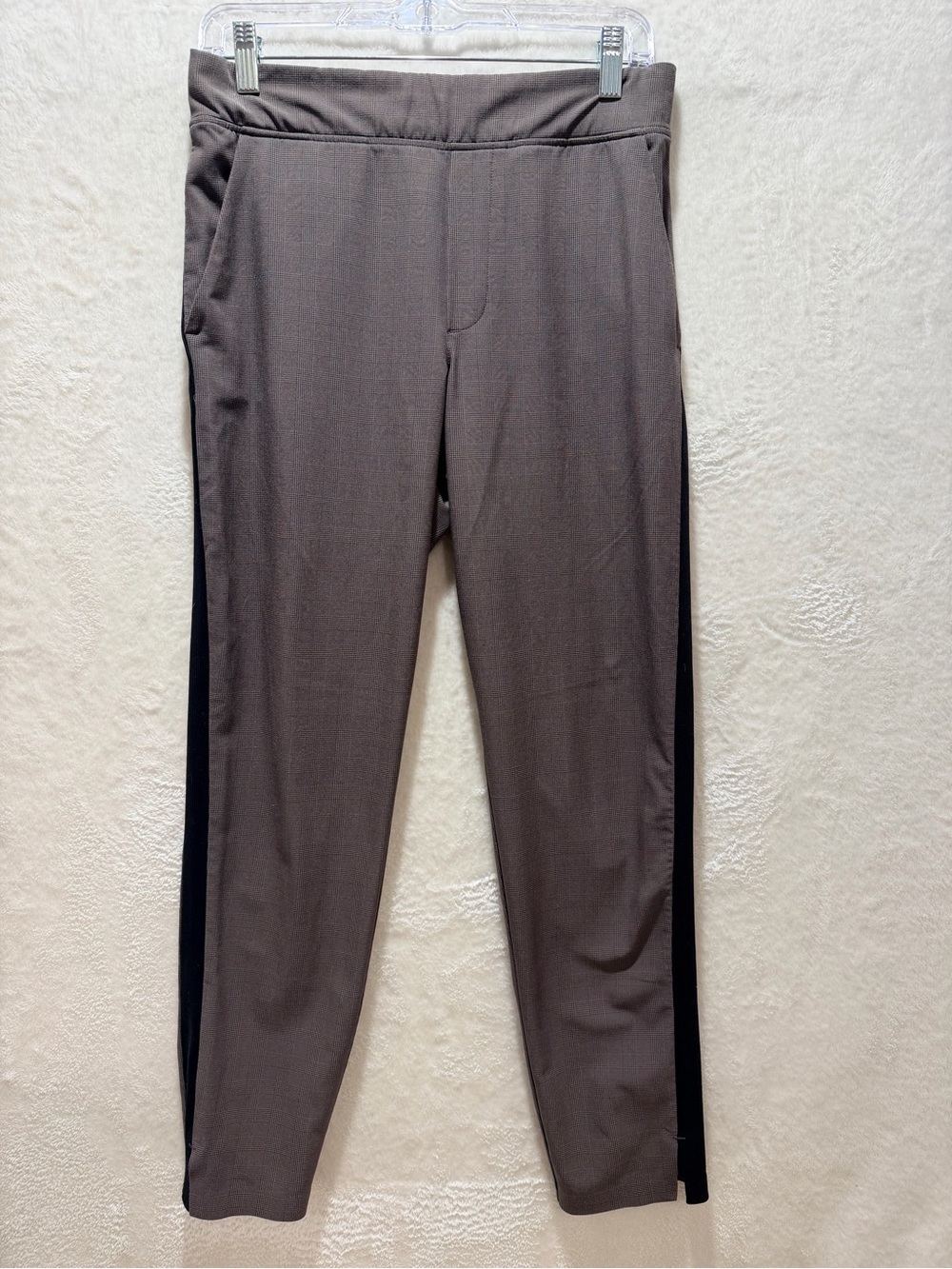 Athleta Brooklyn Ankle Pant Plaid Side Stripe Pull On Size 4 - Picture 6 of 12